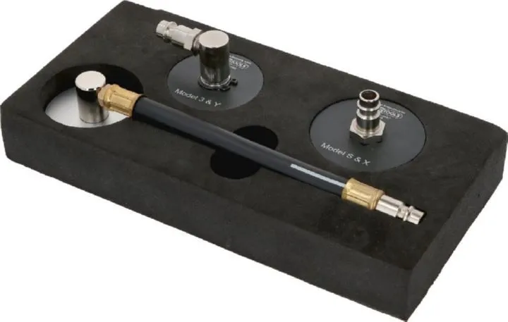 KS Tools Adapter Satz zur Bremsentlüftung für Tesla 3 teilig